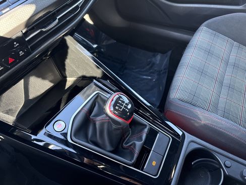 Used 2023 Volkswagen GTI Autobahn image 22