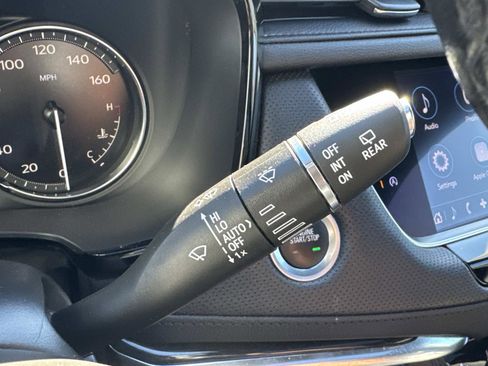 Used 2020 Cadillac XT5 Premium Luxury image 21