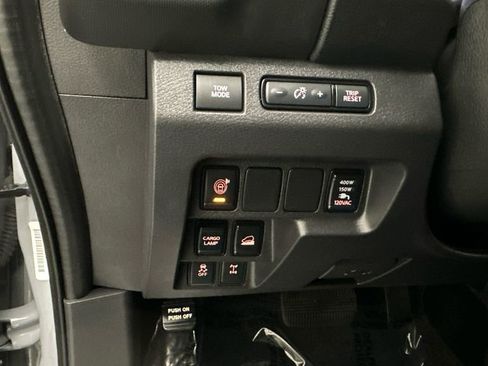 Certified 2022 Nissan Frontier PRO-4X AWD/4WD image 28