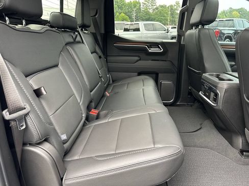 Used 2025 GMC Sierra 1500 Denali w/ Technology Package AWD/4WD image 16
