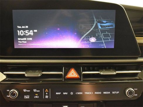 Used 2024 Kia Niro Wind image 18