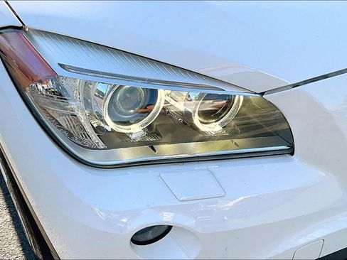 Used 2013 BMW X1 xDrive28i w/ Ultimate Pkg AWD/4WD image 28