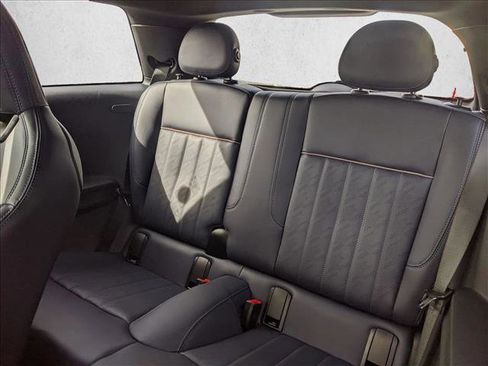 New 2026 MINI Cooper 2-Door Hardtop image 15