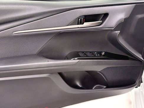 Certified 2025 Toyota Camry SE FWD image 13