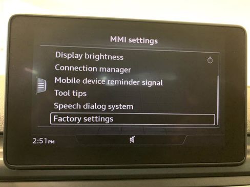 Used 2019 Audi A4 2.0T Premium w/ Convenience Package image 34