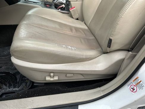 Used 2014 Subaru Outback 2.5i Limited w/ Moonroof Package image 6