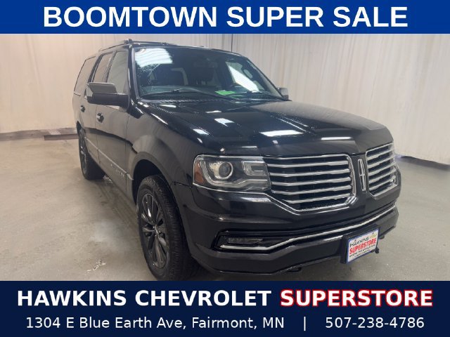 Used 2015 Lincoln Navigator 4WD image 1