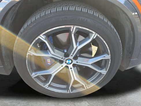 Used 2021 BMW X5 xDrive40i AWD/4WD image 26