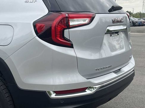 Used 2022 GMC Terrain SLT w/ Infotainment Package II AWD/4WD image 53