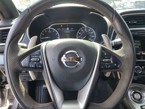 Used 2021 Nissan Maxima SR w/ Sport Mat Group image 17