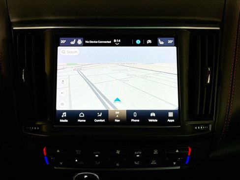 Used 2024 Maserati Levante GT Ultima AWD/4WD image 13