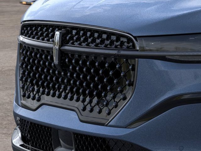 New 2026 Lincoln Nautilus Premier w/ Jet Appearance Package AWD/4WD image 19