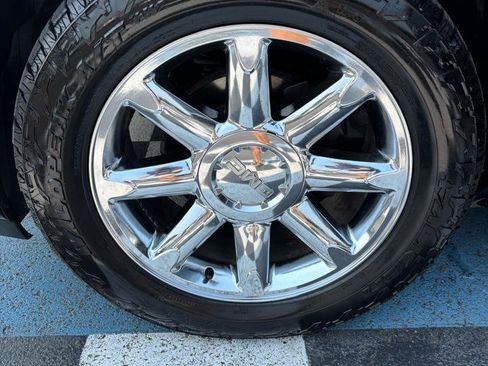 Used 2013 GMC Yukon Denali AWD/4WD image 39