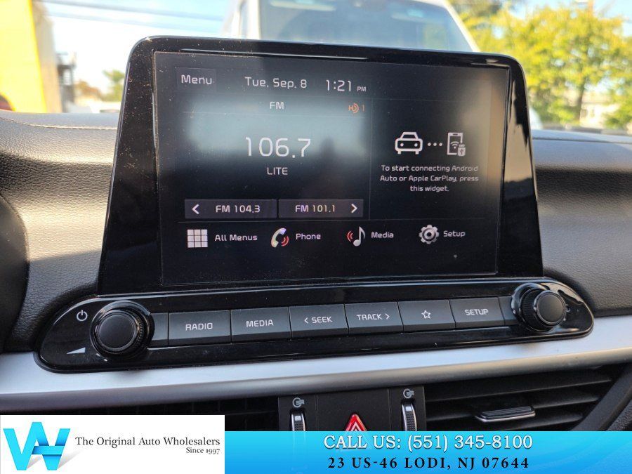 Used 2023 Kia Forte LXS w/ LXS Technology Package FWD image 19