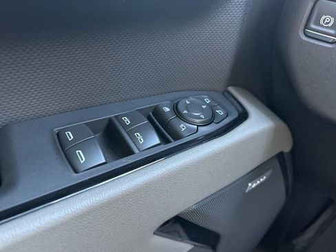 Used 2025 Chevrolet Silverado 1500 ZR2 w/ Technology Package image 18