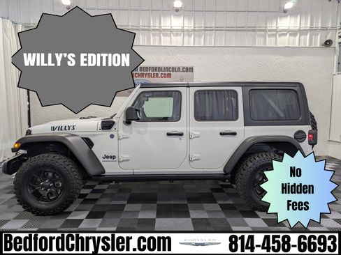 Used 2025 Jeep Wrangler Unlimited Sport S 4xe image 1
