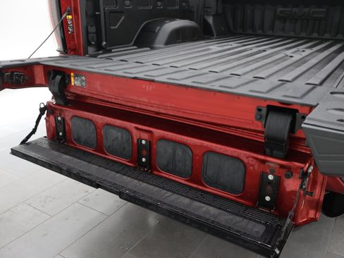 Used 2025 GMC Sierra 2500 AT4 w/ AT4 Premium Plus Package AWD/4WD image 38