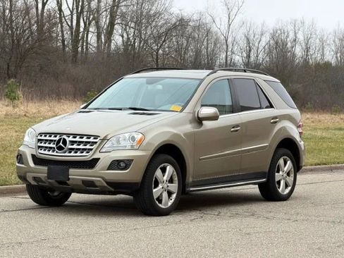 Used 2010 Mercedes-Benz ML 350 4MATIC image 12