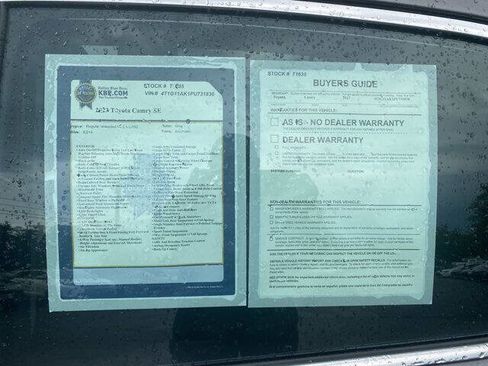 Used 2023 Toyota Camry SE image 9