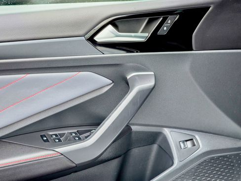 Used 2025 Volkswagen Jetta GLI Autobahn image 14