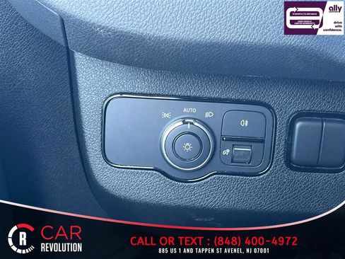 Used 2025 Mercedes-Benz Sprinter 2500 image 21