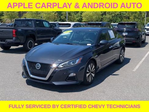 Used 2021 Nissan Altima 2.5 SV FWD image 12