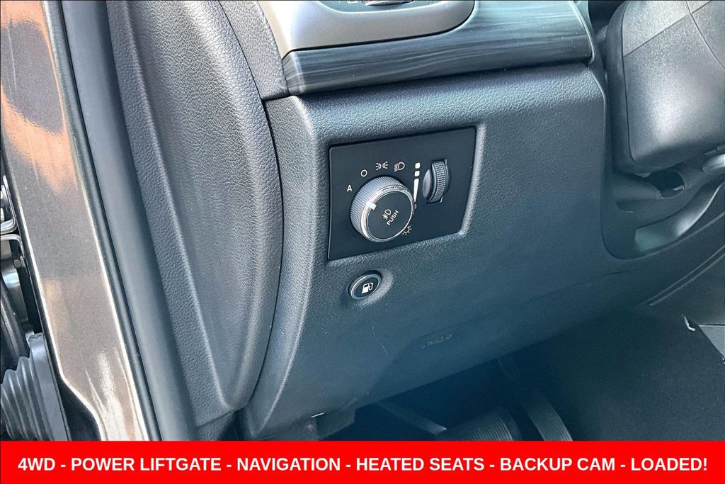 Used 2019 Jeep Grand Cherokee Altitude AWD/4WD image 12