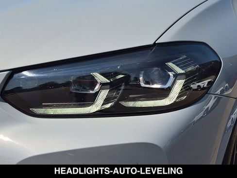 Used 2024 BMW X3 xDrive30i w/ Premium Package AWD/4WD image 16