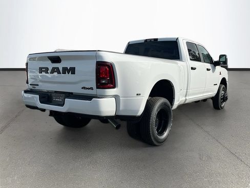 New 2026 RAM 3500 Big Horn AWD/4WD image 7