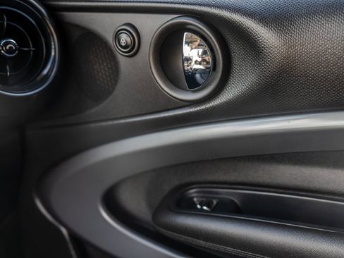 Used 2015 MINI Cooper Paceman S image 23