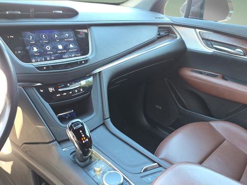 Certified 2023 Cadillac XT5 Premium Luxury image 16