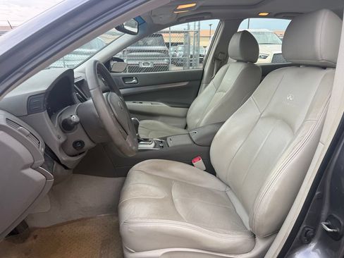Used 2012 INFINITI G37 Journey w/ Premium Pkg RWD image 12