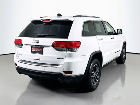 Used 2018 Jeep Grand Cherokee Limited image 6
