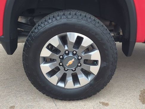 Certified 2026 Chevrolet Silverado 2500 LT w/ Texas Edition image 3