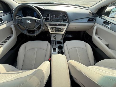Used 2017 Hyundai Sonata SE FWD image 37