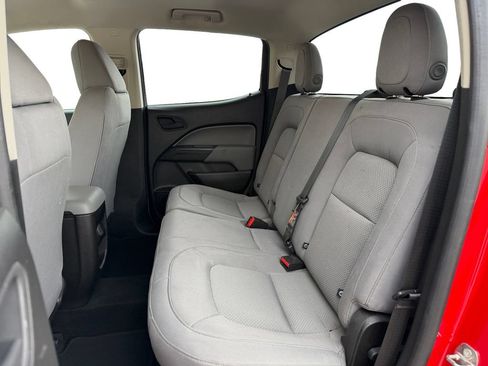 Used 2018 Chevrolet Colorado W/T w/ WT Convenience Package AWD/4WD image 19