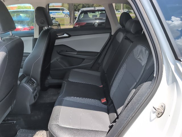 Used 2023 Volkswagen Taos SE FWD image 24