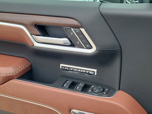 Used 2026 GMC Sierra 1500 Denali Ultimate image 21