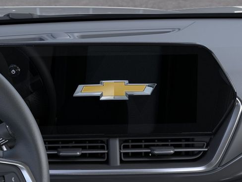 New 2026 Chevrolet Trax ACTIV w/ Sunroof Package FWD image 44