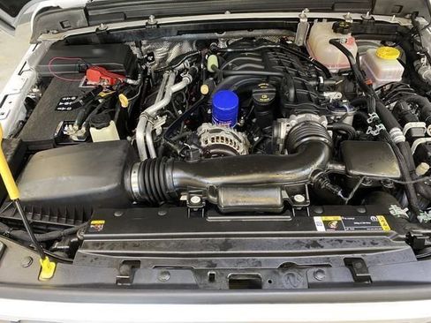 Used 2025 Jeep Wrangler Sport AWD/4WD image 10