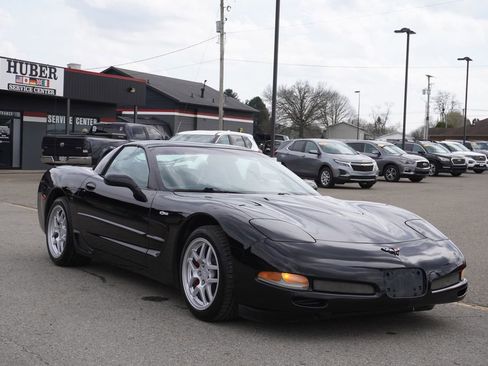 Used 2002 Chevrolet Corvette Z06 w/ Memory Pkg image 9