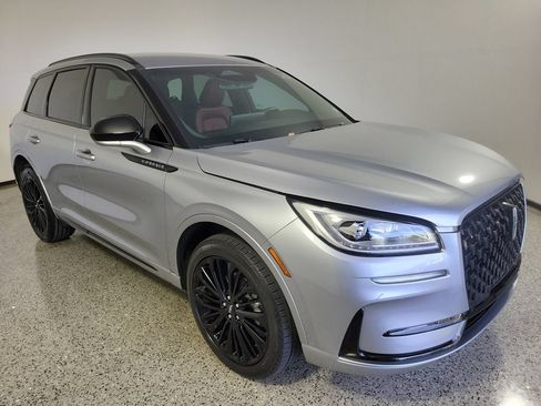 Certified 2023 Lincoln Corsair Reserve w/ Jet Appearance Package FWD image 32