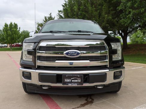 Used 2017 Ford F150 Lariat w/ Equipment Group 502A Luxury image 2