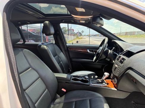 Used 2010 Mercedes-Benz C 300 Sedan w/ Premium 1 Pkg image 28