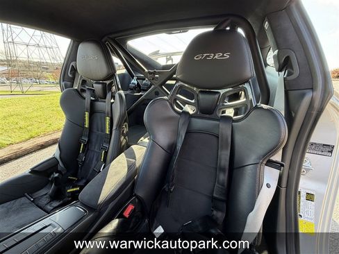 Used 2019 Porsche 911 GT3 RS image 9