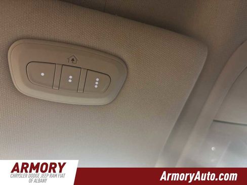 Used 2023 Jeep Cherokee Altitude Lux image 23