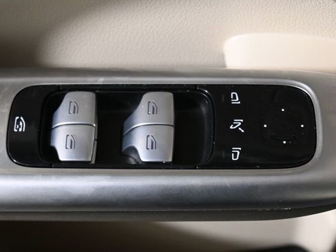 Used 2022 Mercedes-Benz C 300 4MATIC Sedan image 27