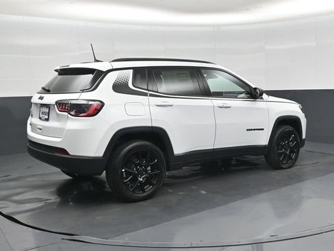 New 2026 Jeep Compass Latitude AWD/4WD image 27