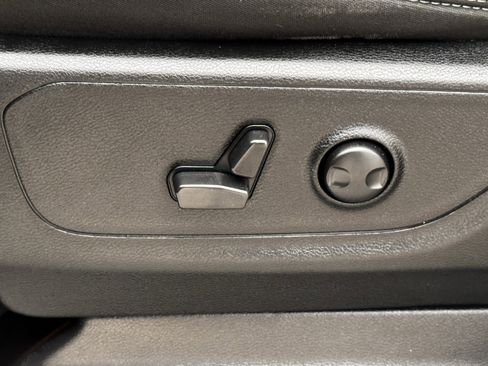 Used 2022 RAM 1500 Lone Star image 29