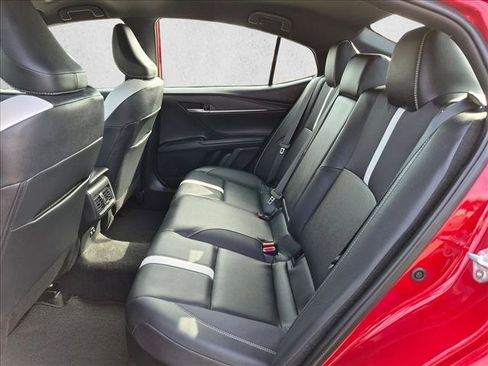 Used 2025 Toyota Camry SE w/ Multimedia Upgrade Package FWD image 18